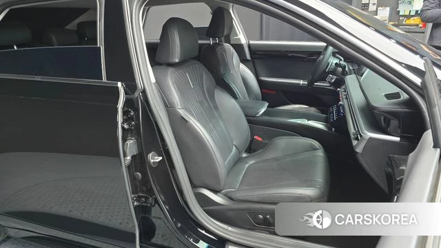 Hyundai Grandeur Hybrid (GN7) id 4480573 из Кореи 18