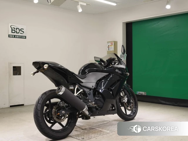 Проданный Kawasaki NINJA 250R id 4153611 из Японии, фото 2