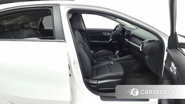Kia The New K3 2nd generation id 4899070 из Кореи 18