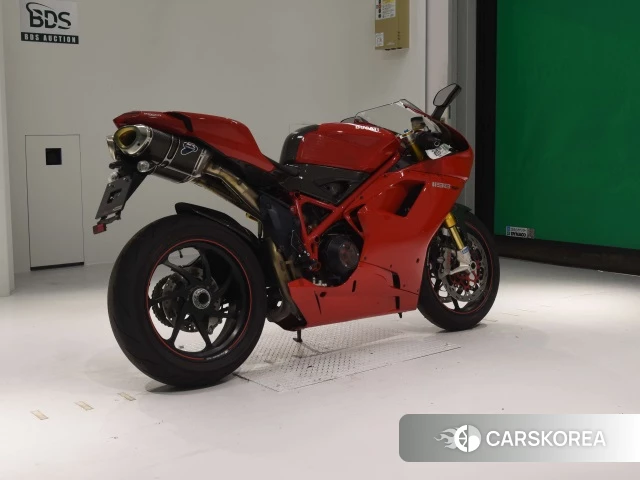 Проданный Ducati 1198 SP 2010 из Японии, фото 2