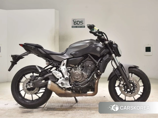 Yamaha MT-07 id 3945351 из Японии 18