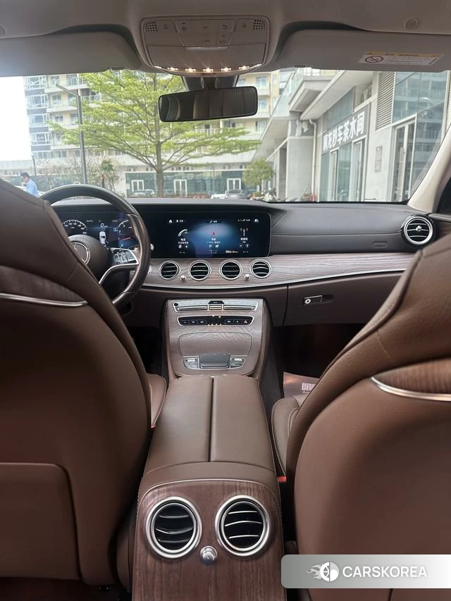Mercedes-Benz E-class id 4260862 из Китая 18