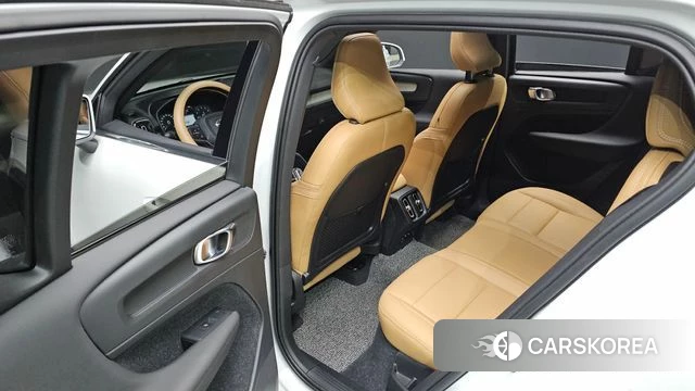 Volvo XC40 id 4416530 из Кореи 18