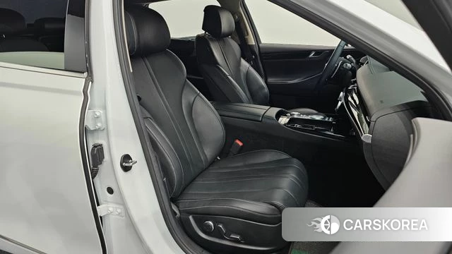 Genesis G80 (RG3) id 4775018 из Кореи 18