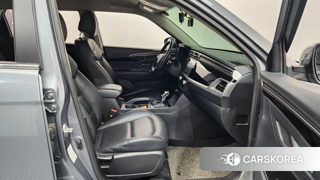 Ssangyong Beautiful Korando id 4203484 из Кореи 18