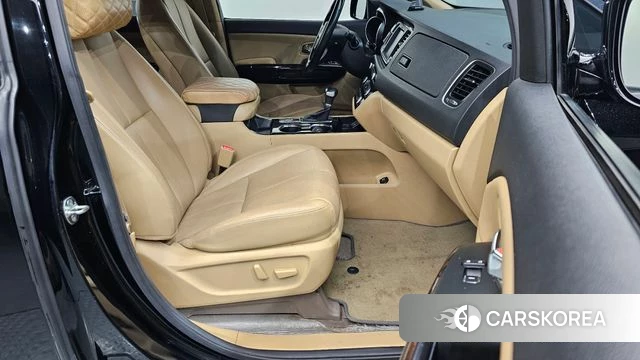 Kia The New Carnival id 4286261 из Кореи 18