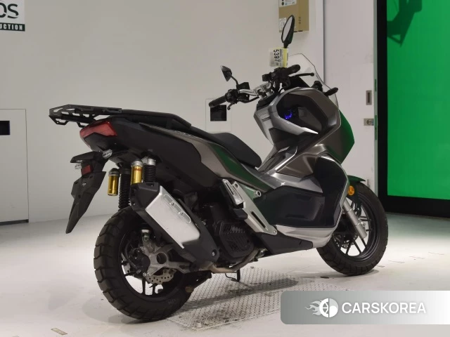 Проданный Honda ADV150 2019 из Японии, фото 2