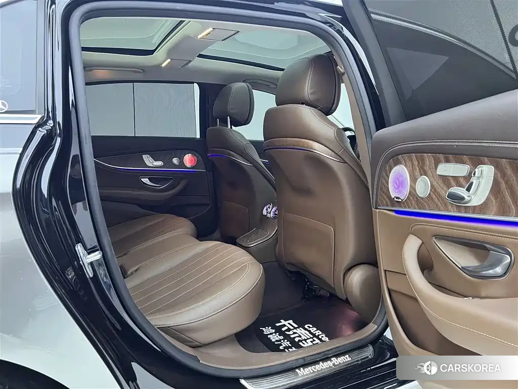 Mercedes-Benz E-Class id 4547931 из Китая 18