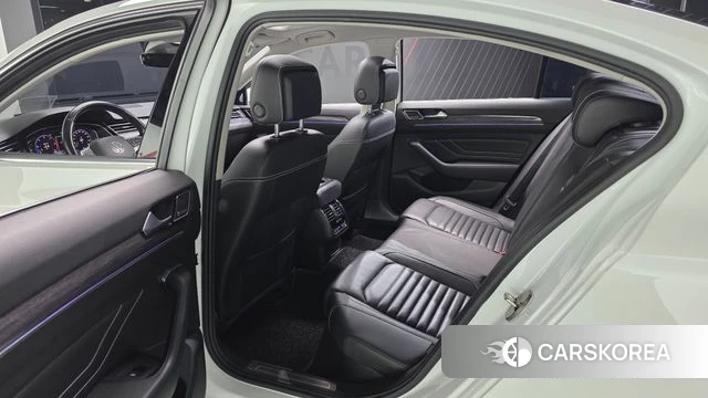 Volkswagen Passat GT (B8) id 4754562 из Кореи 18