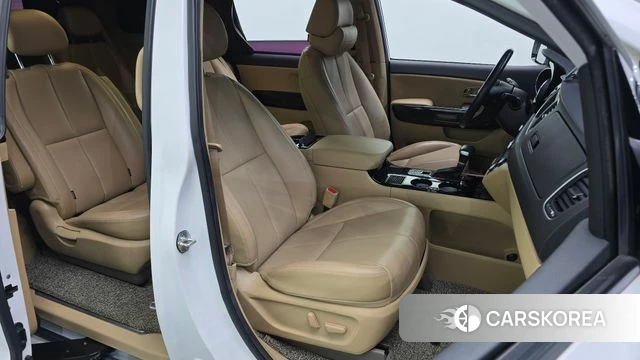 Kia The New Carnival id 4567941 из Кореи 18