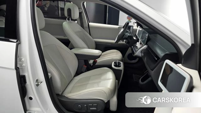Hyundai Ionic 5 id 4495389 из Кореи 18