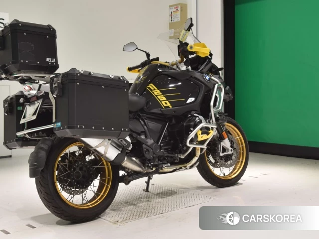 Проданный BMW R1250GS ADVENTURE 2022 из Японии, фото 2