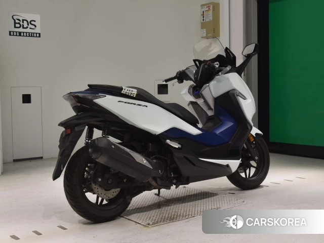 Проданный Honda FORZA 2018 из Японии, фото 2