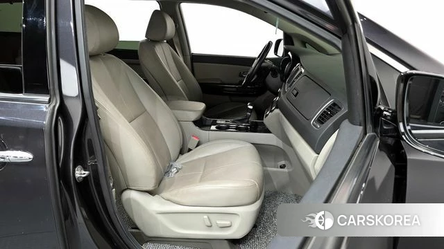 Kia The New Carnival id 4378163 из Кореи 18