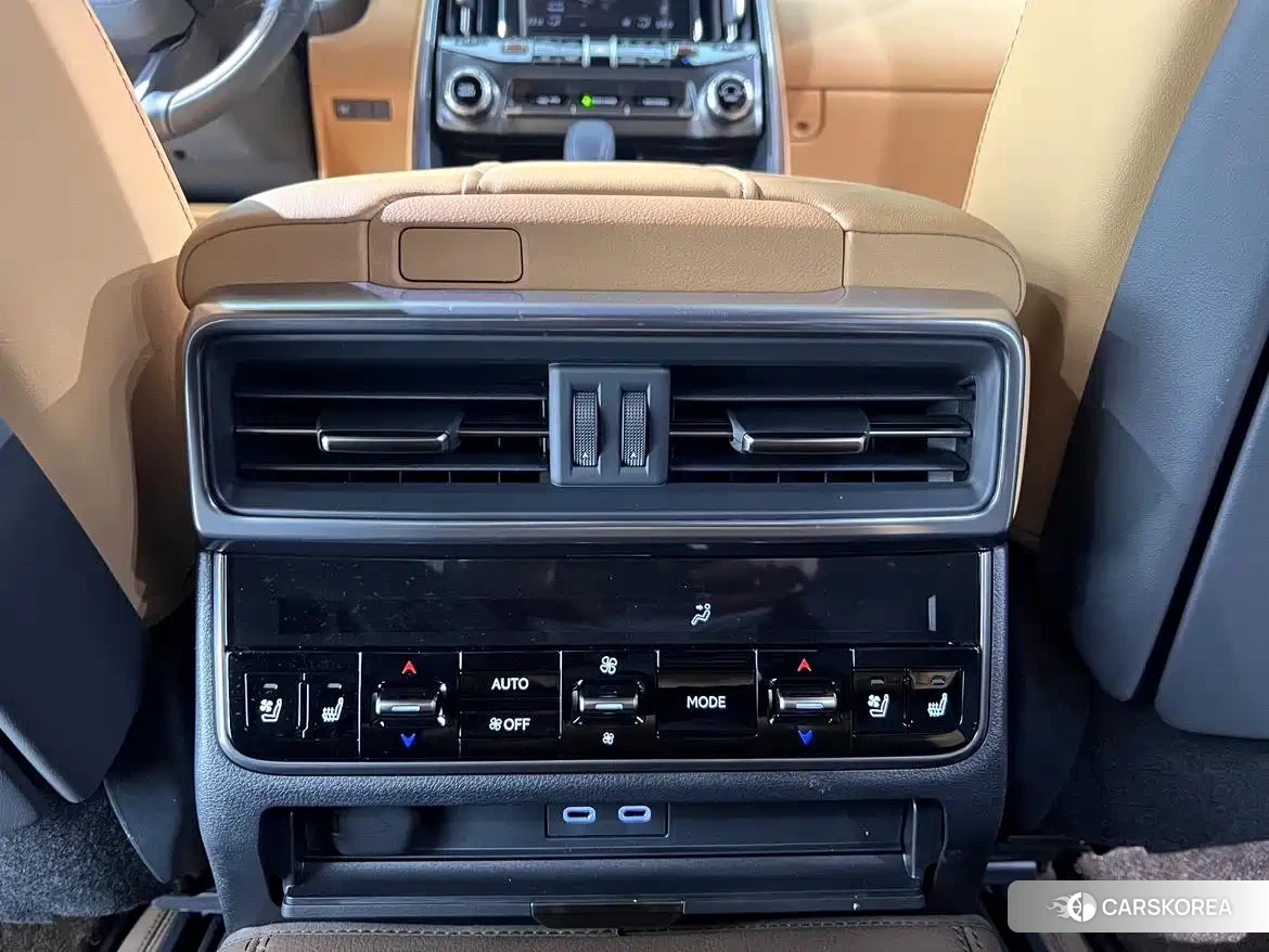Lexus LX id 4553680 из Китая 18