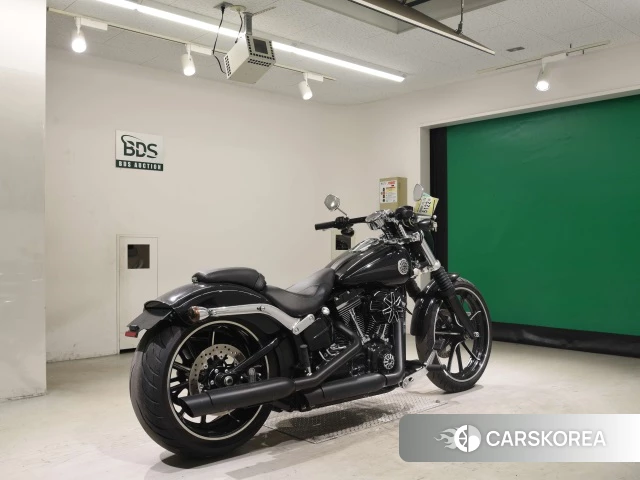 Проданный Harley-Davidson Softail Breakout FXSB 2015 из Японии, фото 2