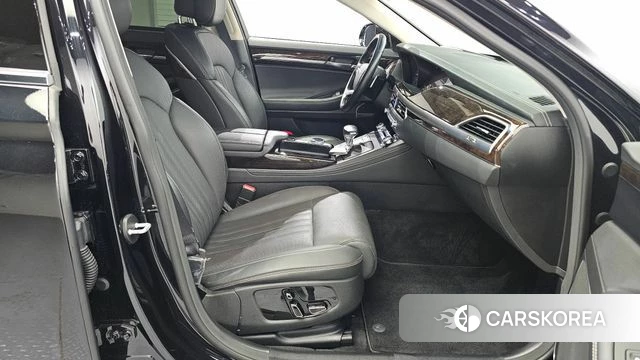 Genesis G90 id 4651933 из Кореи 18
