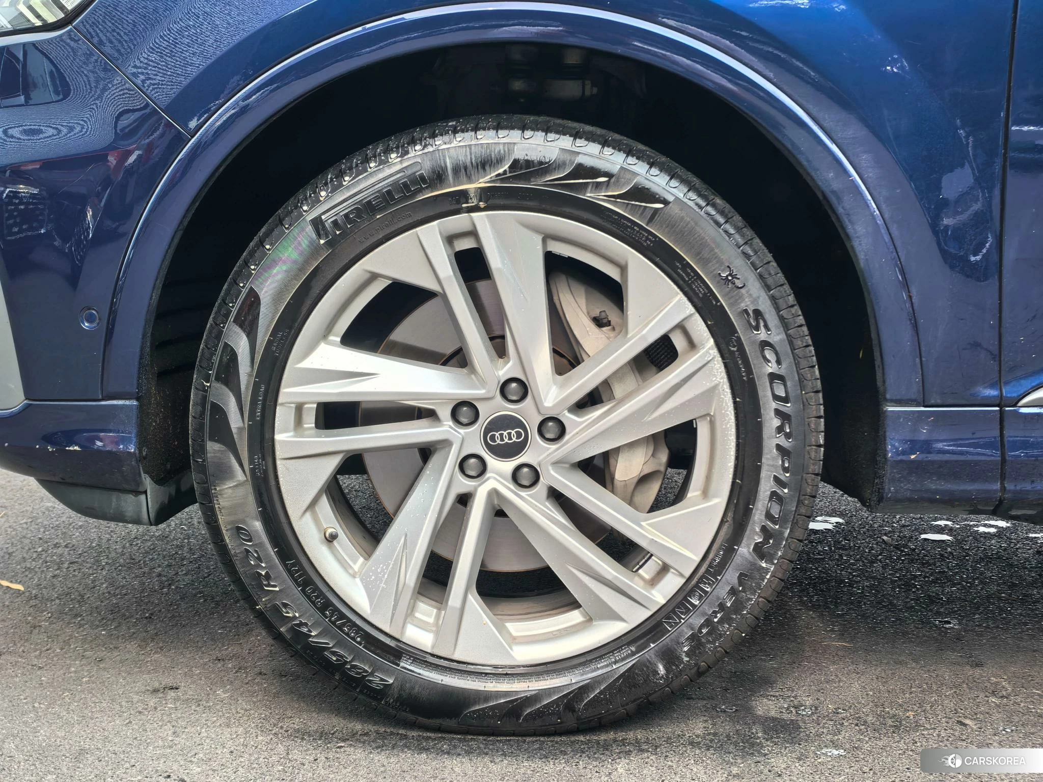 Audi Q7 id 4419538 из Китая 18