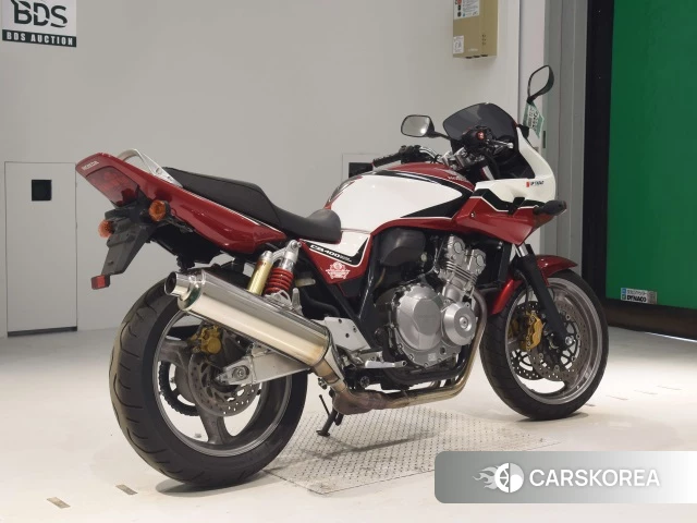 Проданный Honda CB400SF BOLDOR 2010 из Японии