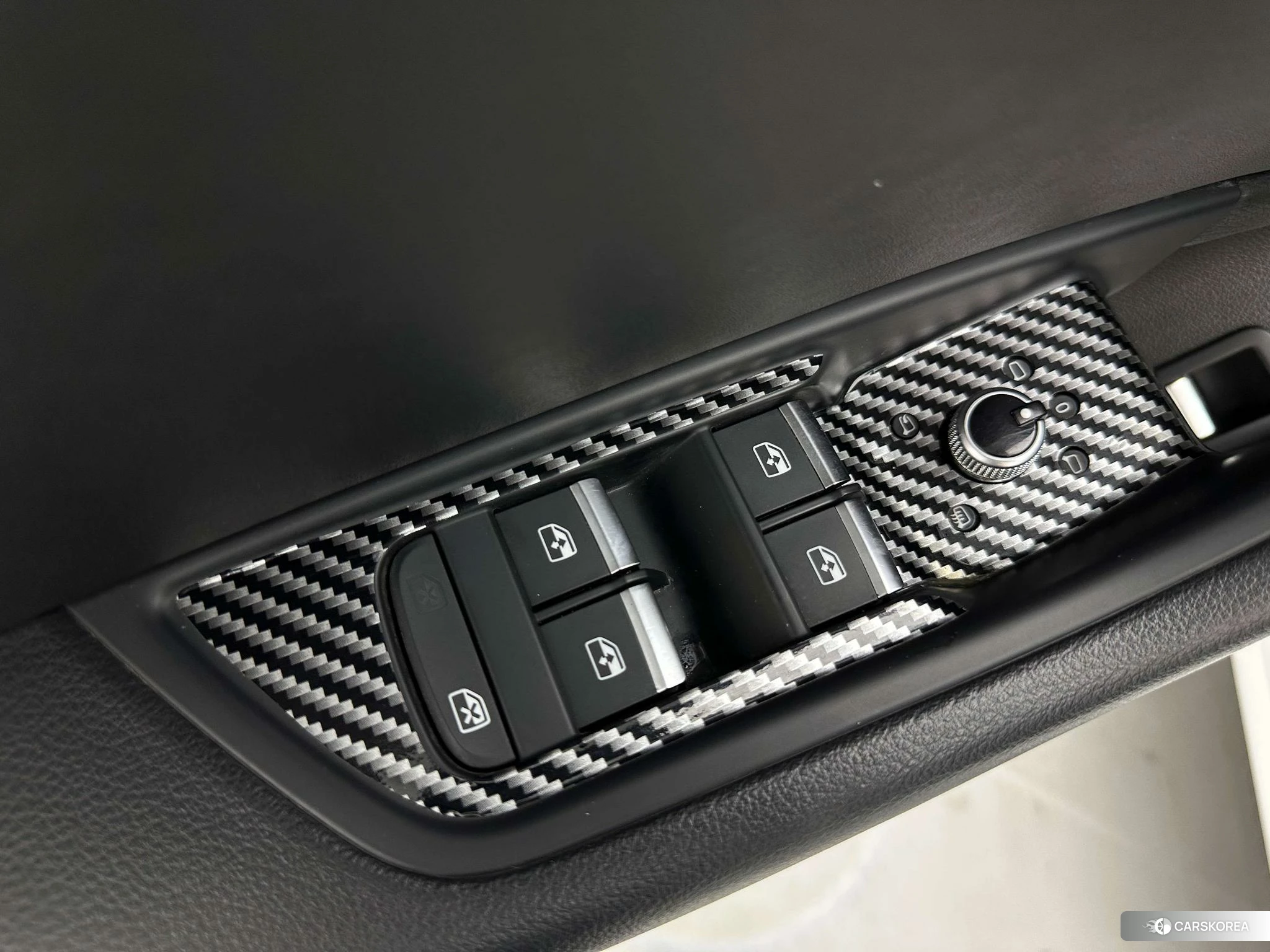 Audi A4L id 4467453 из Китая 18