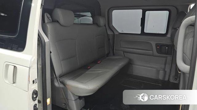 Hyundai The New Grand Starex id 4633335 из Кореи 18