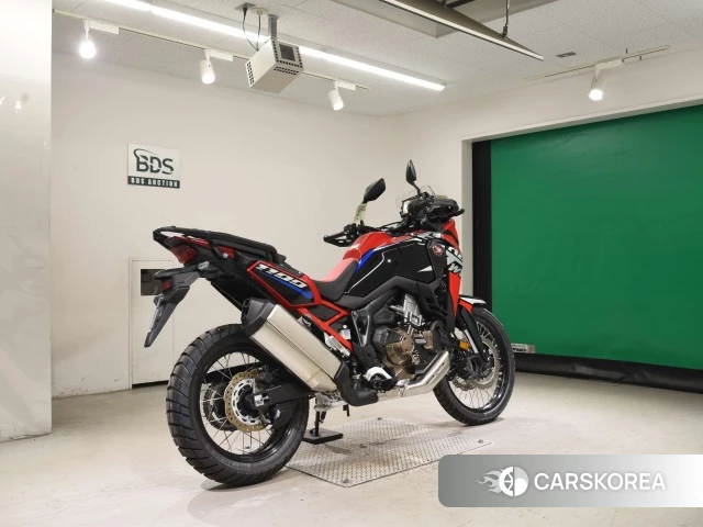 Проданный Honda CRF1100L AFRICA TWIN DCT 2024 из Японии, фото 2