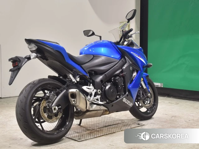 Проданный Suzuki GSX-S1000F 2019 из Японии, фото 2