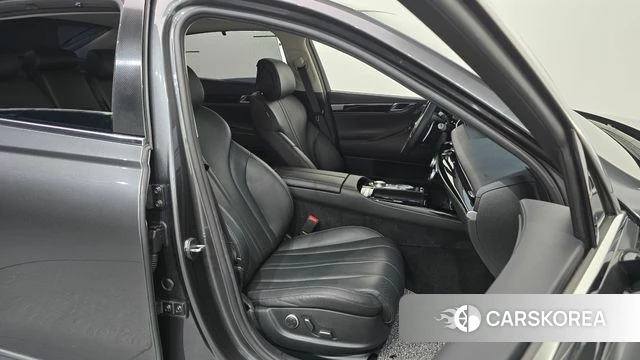 Genesis G80 (RG3) id 4594790 из Кореи 18