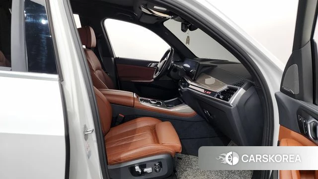 BMW X7 (G07) id 4223038 из Кореи 18