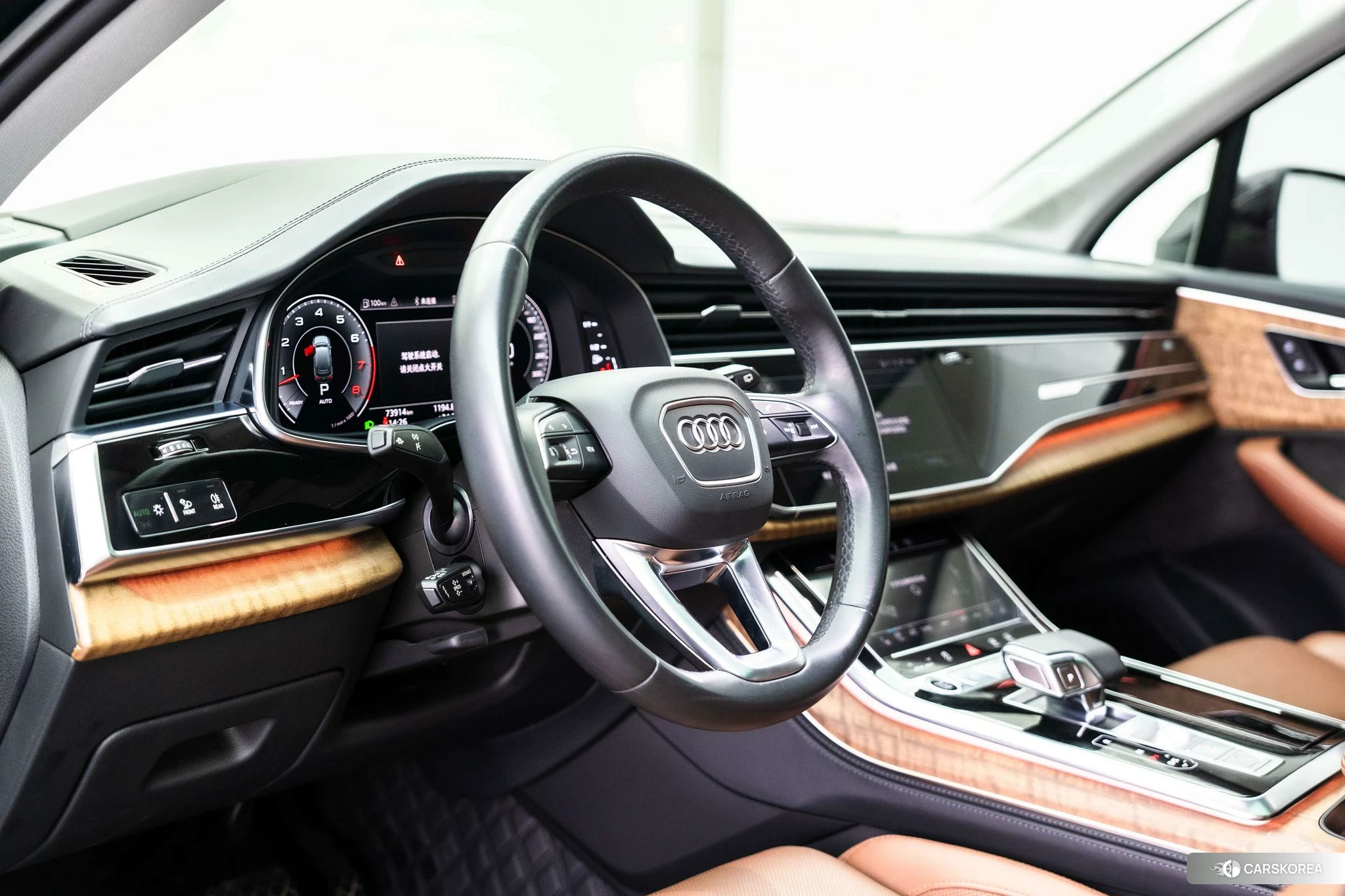 Audi Q7 id 4486567 из Китая 18