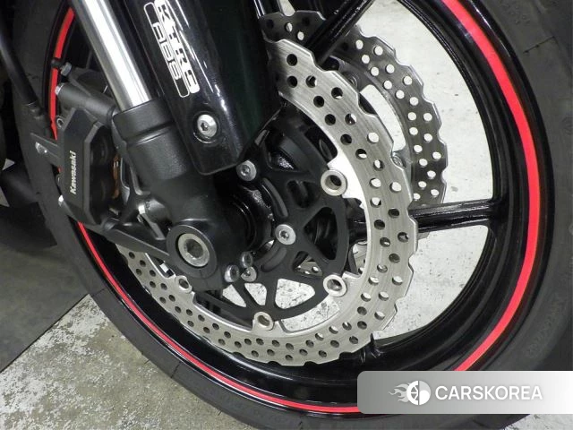 Проданный Kawasaki NINJA 1000 ABS id 4199323 из Японии, фото 18