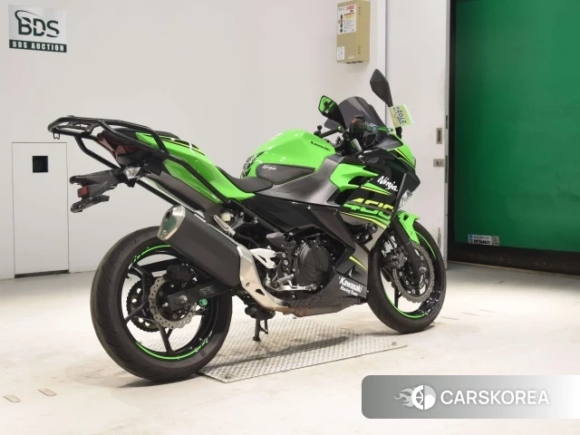 Проданный Kawasaki NINJA 400 2019 из Японии, фото 2