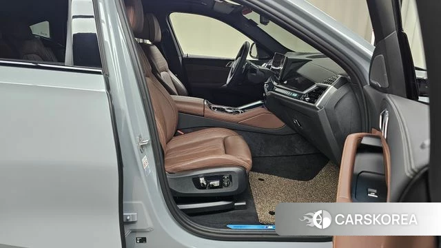 BMW X6 (G06) id 4539984 из Кореи 18