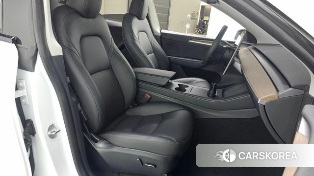 Tesla Model Y id 4783558 из Кореи 18
