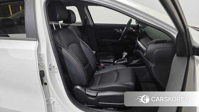 Kia The New K3 2nd generation id 4904739 из Кореи 18