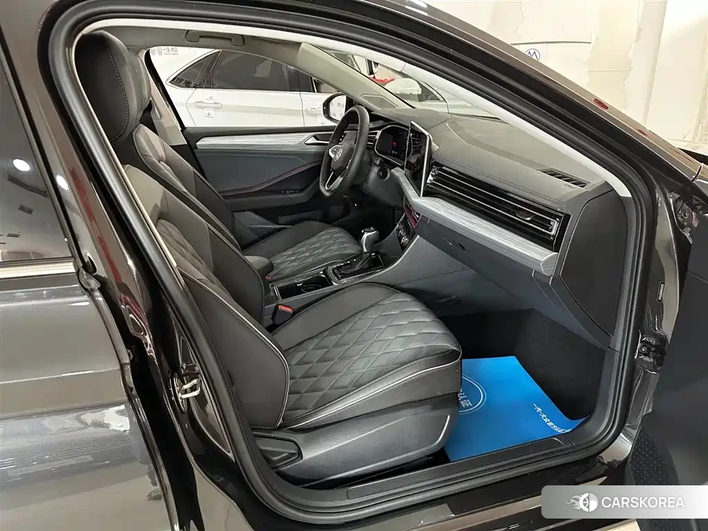 Volkswagen Sagitar id 4576320 из Китая 18