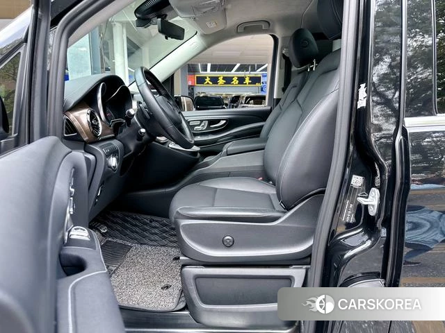 Mercedes-Benz V-class id 4254440 из Китая 18