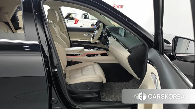 Genesis GV70 id 4650421 из Кореи 18
