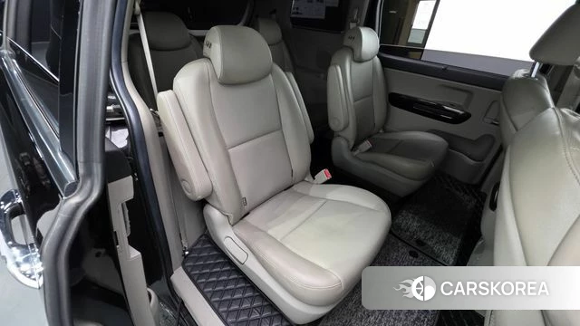 Kia The New Carnival id 4536332 из Кореи 18