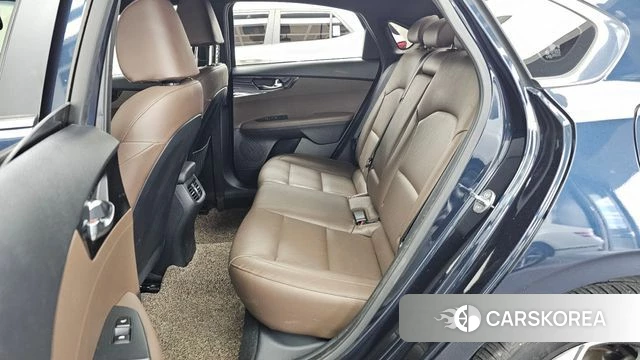 Kia Come New K3 id 4703360 из Кореи 18