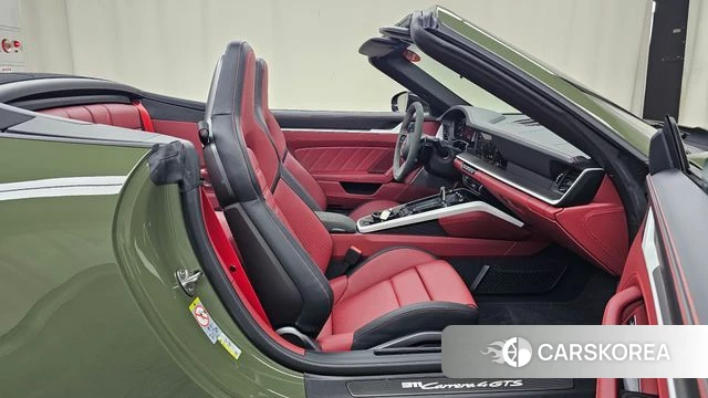 Porsche 911(992) id 4527616 из Кореи 18