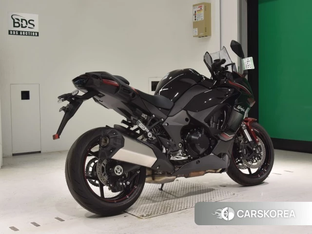 Проданный Kawasaki NINJA 1000 SX 2024 из Японии, фото 2