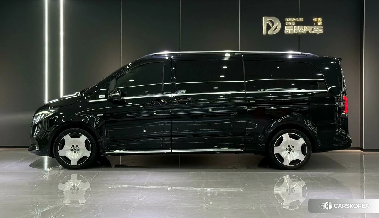 Mercedes-Benz V-class id 4498481 из Китая 18