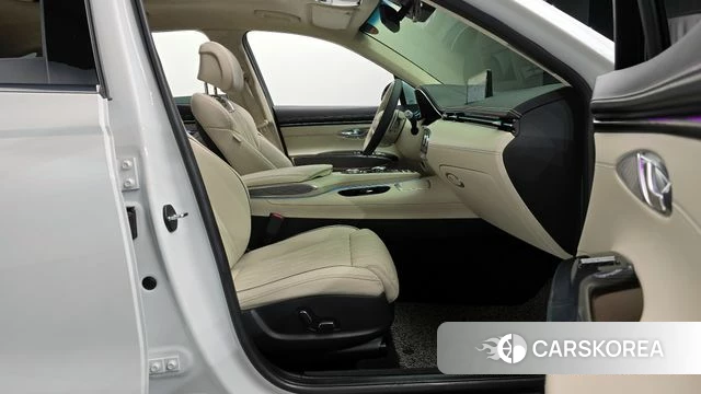 Genesis GV70 id 4186674 из Кореи 18