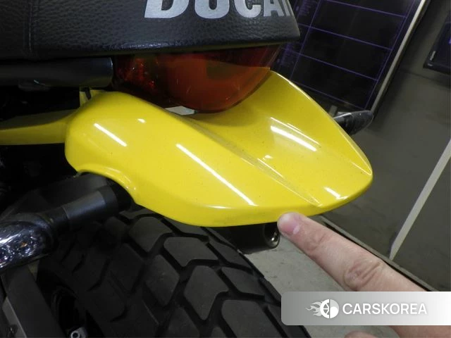 Проданный Ducati SCRAMBLER ICON id 4200454 из Японии, фото 18