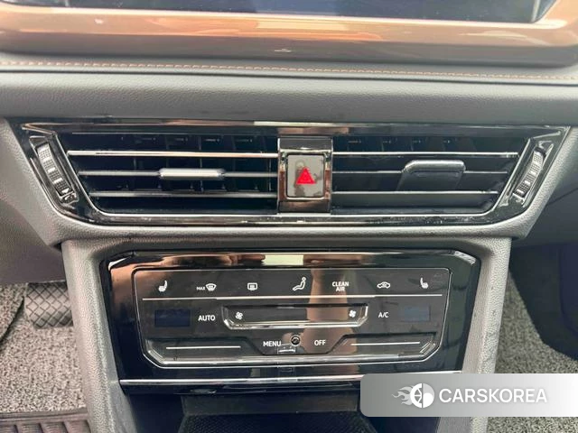 Volkswagen Tuyue id 4298490 из Китая 17