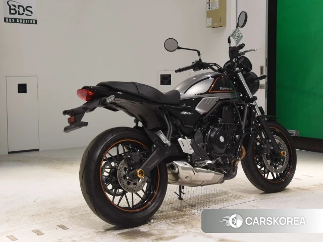 Проданный Kawasaki Z650RS 2022 из Японии, фото 2