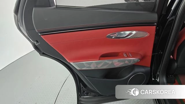 Genesis GV70 id 4740701 из Кореи 18