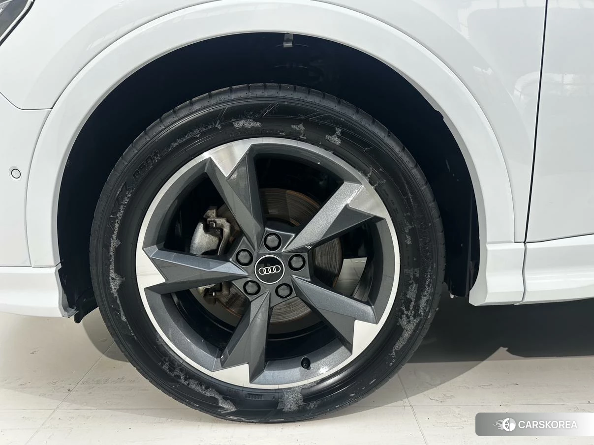 Audi Q3 id 4493174 из Китая 18