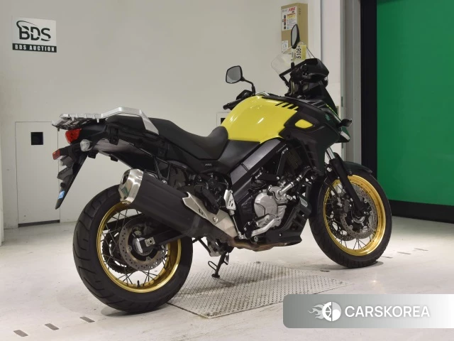 Проданный Suzuki V-STROM 650 XT 2018 из Японии, фото 2